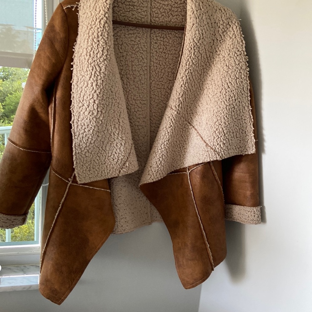 Jacket - Picture 1 of 4
